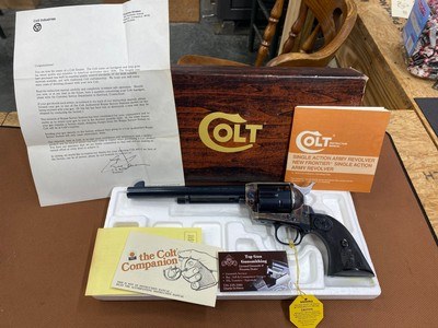Super Nice Colt SAA Single Action Army 45, 7.5” with Box EXCELLENT