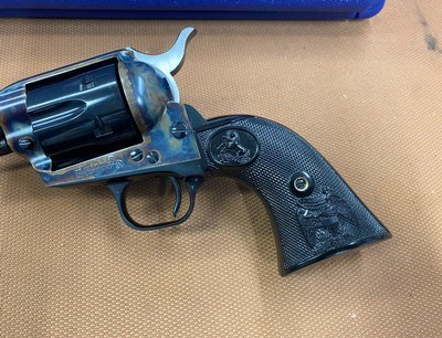 Amazing Colt SAA 3rd Gen Single Action Army 45, 4 3/4”, w/ box EXCELLENT - Image 3 of 15