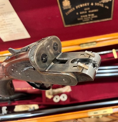THE FINEST AVAILABLE JAMES PURDEY 12GA LIVE PIGEON TRAP GUN CONSTRUCTED BY HARRY LAWRENCE TWO SETS OF 30” VENT RIB BARRELS CASED BUILT 1964 - Image 18 of 25