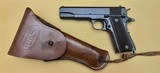 WW2 1943 PRODUCTION US ARMY REMINGTON RAND 1911 A1 .45 ACP PISTOL WITH GRATON & KNIGHT CO. 1943 HOLSTER VERY GOOD CONDITION WITH EXCELLENT BORE - 2 of 11