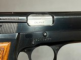 BROWNING HI POWER 9MM THREE FACTORY MAGAZINES EXCELLENT AS NEW CONDITION BUILT IN 1973 - 3 of 10