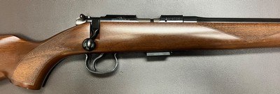 CZ 452 2E AMERICAN 17HM2 22.5
BARREL EXCELLENT UNFIRED CONDITION NO BOX