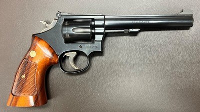 S&W K-22 MASTERPIECE MODEL 48-4 .22 MRF 6” BARREL FINE ORIGINAL CONDITION WITH BOX/PAPERWORK BUILT IN 1986 - Image 3 of 10