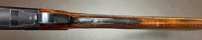 SCARCE BROWNING B125 SUPERLIGHT 20GA 26” IC/M ENGRAVED BY AUGUSTE POES STUNNING WOOD 5LBS 13OZ CLASSIC O/U UPLAND GUN - Image 5 of 22
