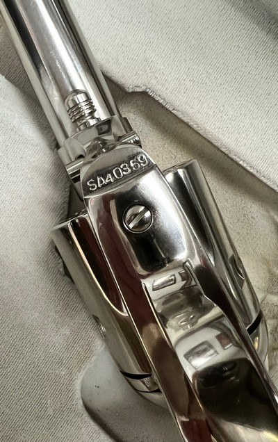 PRESENTATION CASED 3RD GEN COLT SAA SHERIFFS MODEL DUAL CYLINDER .44 SPECIAL/.44-40 UNFIRED AS NEW CONDITION - Image 5 of 11