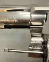 COLT ANACONDA .44 MAGNUM 4” BARREL BLUE COLT CASE WITH ALL PAPERWORK BUILT IN 1992 - Image 8 of 9