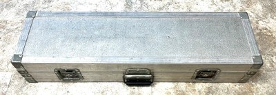 JM SESSIONS & SON TWO GUN FOUR BARREL ALUMINUM CASE UP TO 34” BARRELS SOLID HEAVY DUTY CASE - Image 1 of 4