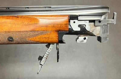 BROWNING SUPERPOSED LIGHTNING TRAP 12GA 30” M/F IVORY BEADS FIGURED ROUND KNOB LONG TANG STOCK EXCELLENT CONDITION RARE CONFIGURATION BUILT IN 1959 - Image 19 of 20