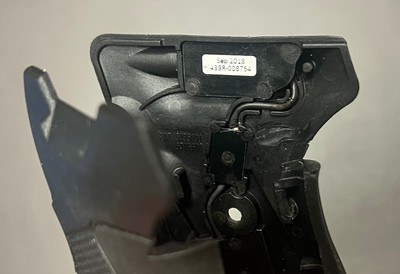 SIG SAUER P239 CRIMSON TRACE LASER GRIPS EXCELLENT WORKING CONDITION - Image 3 of 4