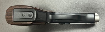 SIG SAUER P239 SAS CUSTOM SHOP THREE BARREL SET .40 S&W/9 MM/.357 SIG TWO MAGAZINES FOR EACH CALIBER DAK TRIGGER ORIGINAL BOX WITH ALL ACCESSORIES - Image 5 of 8