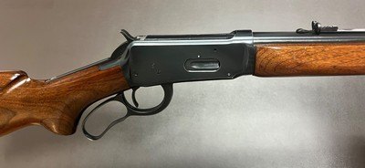 PRE 64 WINCHESTER MODEL 64 CHAMBERED IN 30 WCF 24” BARREL WITH PRISTINE BORE EXCELLENT ORIGINAL CONDITION RIFLE BUILT IN 1953 - Image 2 of 21
