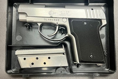 RARE AMT BACKUP LARGE FRAME 9MM (9X19) PISTOL 6+1 CAPACITY EXCELLENT CONDITION WITH BOX & TWO MAGAZINES - Image 1 of 7
