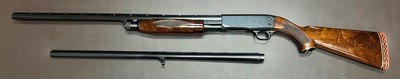 ITHACA M37 20GA FEATHERLIGHT DELUXE SUPREME TWO BARREL SET 26” IC/26” MOD VENT RIB BARRELS STUNNING WOOD FINE ORIGINAL CONDITION BUILT IN 1968 - Image 3 of 20