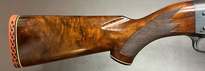 ITHACA M37 20GA FEATHERLIGHT DELUXE SUPREME TWO BARREL SET 26” IC/26” MOD VENT RIB BARRELS STUNNING WOOD FINE ORIGINAL CONDITION BUILT IN 1968 - Image 14 of 20