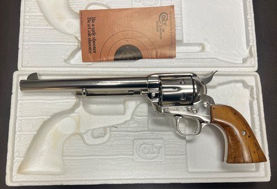 COLT SAA 45 COLT NICKEL PLATED MODEL #P1876 EXCELLENT ORIGINAL NIB CONDITION BUILT IN 1977 - Image 2 of 8