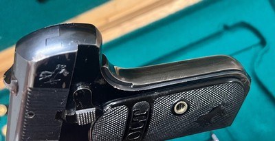 COLT 1908 .380 ACP FRENCH FITTED PRESENTATION CASE EXTRA THREADED BARREL FINE ORIGINAL CONDITION BUILT IN 1924 - Image 6 of 10