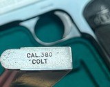 COLT 1908 .380 ACP FRENCH FITTED PRESENTATION CASE EXTRA THREADED BARREL FINE ORIGINAL CONDITION BUILT IN 1924 - Image 8 of 10