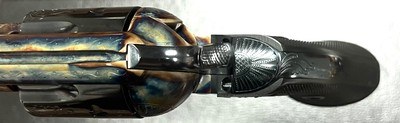 NIB UNFIRED US FIRE ARMS MFG CO (USFA) SAA.45 COLT FACTORY ARMORY A ENGRAVING BY DENNIS KIES STUNNING 24XXX SN USA BUILT REVOLVER - Image 4 of 15
