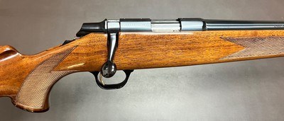 BROWNING A-BOLT .22 MAGNUM 22” BARREL NICLEY FIGURED WOOD EXCELLENT ORIGINAL CONDITION LIMITED PRODUCTION RIFLE BUILT IN 1989 - Image 1 of 18