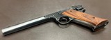 HI-STANDARD MODEL H-D MILITARY .22LR PISTOL 6.7” HEAVY BARREL TWO TEN ROUND MAGAZINES CLASSIC RIMFIRE TARGET PISTOL BUILT IN 1946 - Image 7 of 8
