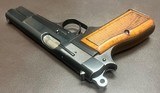T SERIES BROWNING HI POWER 9MM PISTOL 4.65” BARREL EXCELLENT BORE TWO MAGAZINES FINE ORIGINAL CONDITION BUILT IN 1967 - Image 4 of 7