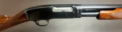 POST WW2 WINCHESTER MODEL 42 .410 SKEET 28” SOLID RIB FIGURED STRAIGHT GRIP STOCK FINE ORIGINAL CONDITION SCARCE CONFIGURATION BUILT IN 1953 - Image 2 of 21