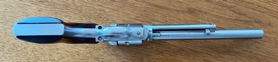 LIPSEYS EXCLUSIVE RUGER SINGLE SEVEN STAINLESS .327 FEDERAL MAGNUM 7.5” BARREL EXCELLENT CONDITION WITH BOX & PAPERWORK BUILT IN 2018 - Image 5 of 9