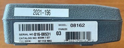 LIPSEYS EXCLUSIVE RUGER SINGLE SEVEN STAINLESS .327 FEDERAL MAGNUM 7.5” BARREL EXCELLENT CONDITION WITH BOX & PAPERWORK BUILT IN 2018 - Image 9 of 9