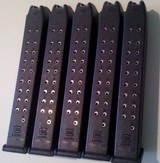 Factory New Glock 40 S&W 22 Round Magazine G22 G23 G27 - 1 of 1