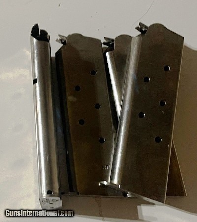 Check-Mate (CMI) 1911 7 Round .45 ACP Classic Stainless Steel Magazines
- MODEL CM45-7-S