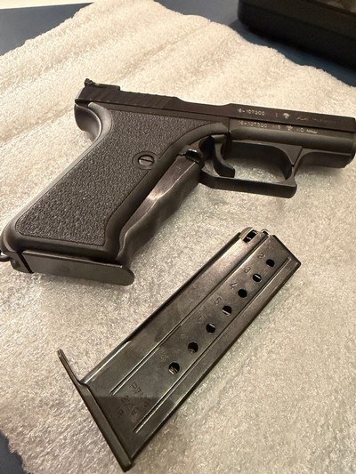 HK P7M8 - Image 4 of 6