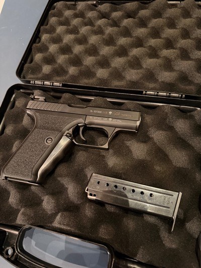 HK P7M8 - Image 1 of 6
