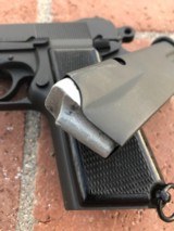 No 2 MK 1* / BROWNING FN 9MM HP INGLIS CANADA. - 6 of 10
