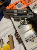 *** NEW ***SMITH & WESSON 500***INCLUDED 200CARTRIGES*** - 2 of 12