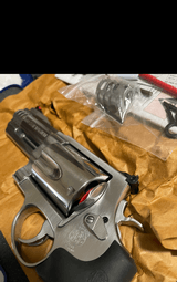 *** NEW ***SMITH & WESSON 500***INCLUDED 200CARTRIGES*** - 3 of 12