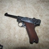 Luger Banner 2 matching and holster - 2 of 11