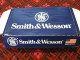 Smith & Wesson SD40 VE Semi Auto Pistol with an Laser - 2 of 5