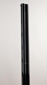 Caesar Guerini Invictus 1 Multisport
Adj. stock 12GA 32in Barrels - like new demo gun LEFT HANDED - 8 of 19
