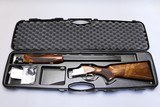 Browning B525 Field 12 GA 28in Barrels fixed choked - hard case - 9 of 9