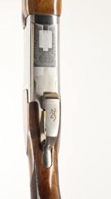 Browning B525 Field 12 GA 28in Barrels fixed choked - hard case - 3 of 9