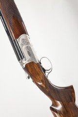 Left Hand like new Caesar Guerini Invictus I Sporting, Adj. Comb 12 Ga, 32