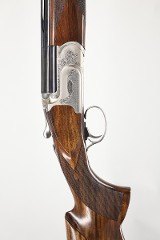 Left Hand like new Caesar Guerini Invictus I Sporting, Adj. Comb 12 Ga, 32