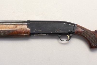 Browning Gold FH Semi Auto 12 Ga 27.5