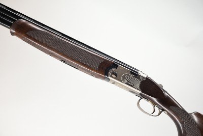 Left handed Beretta 686E Multi Choke, 12 Ga, 30