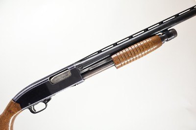 Winchester Mod. 120 Pump Action, 12 Ga, 28