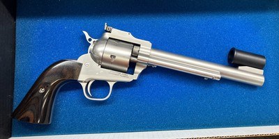 Freedom Arms Model 83 in 22LR - Image 2 of 15