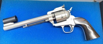 Freedom Arms Model 83 in 22LR - Image 1 of 15