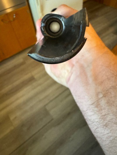 Remington 1100 12 Ga 28” Vent Rib Rem Choke Gloss 2 3/4” Shells - Image 13 of 16