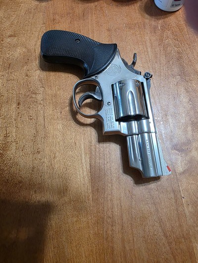 Smith&Wesson model 19-4 Nickle Pinned/Recessed red ramp OUTSTANDING TH / TT - Image 3 of 3