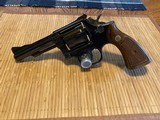 Mint Smith & Wesson model 15-4 .38 special with original box! - 1 of 8